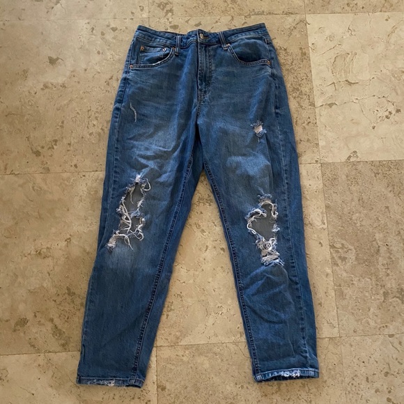 Target High Rise Mom Jean Size8 